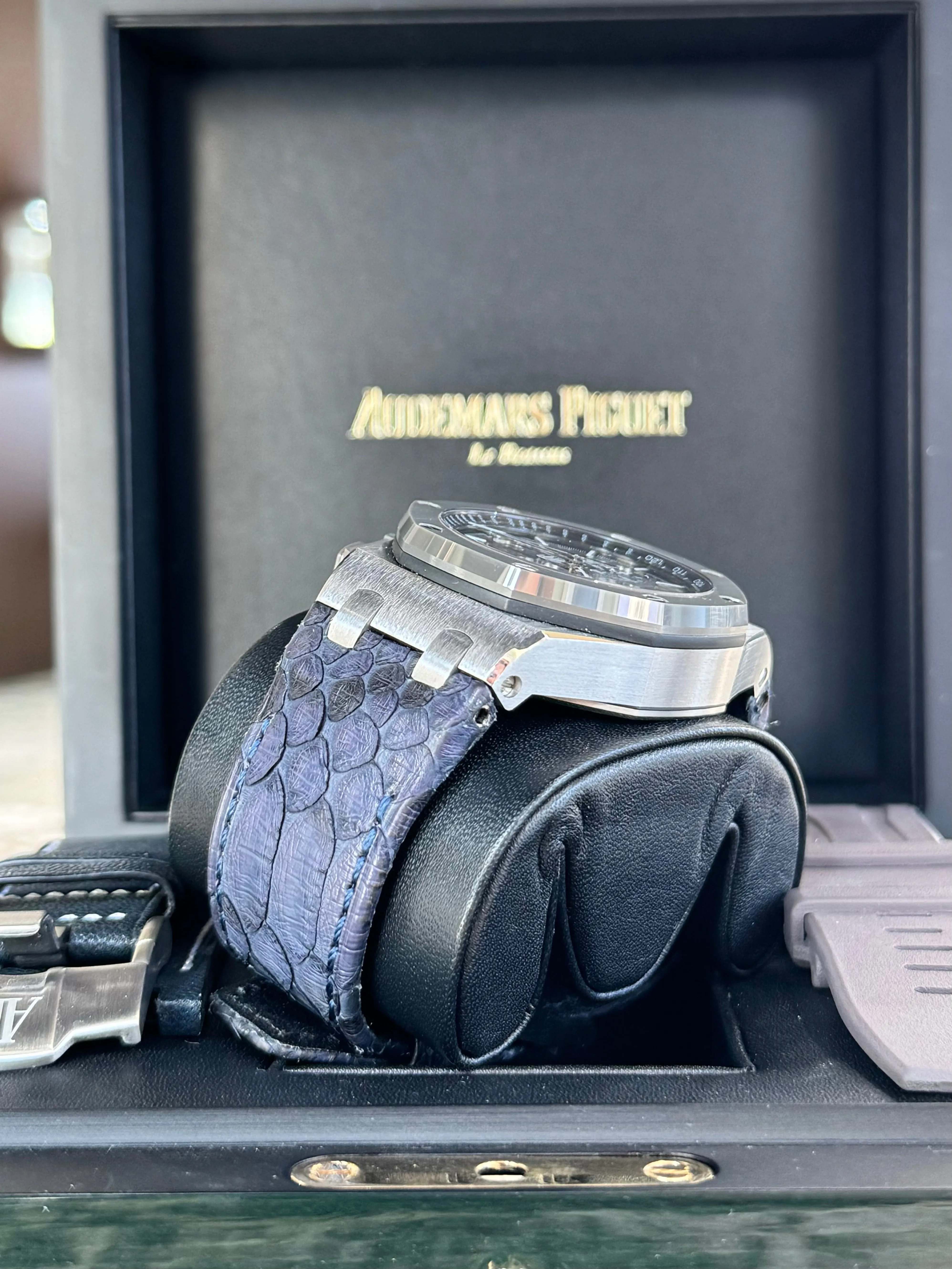 Audemars Piguet Royal Oak Offshore Selfwinding Chronograph 26400IO