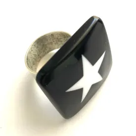 Black & White Star Lucite Silver Cocktail Ring