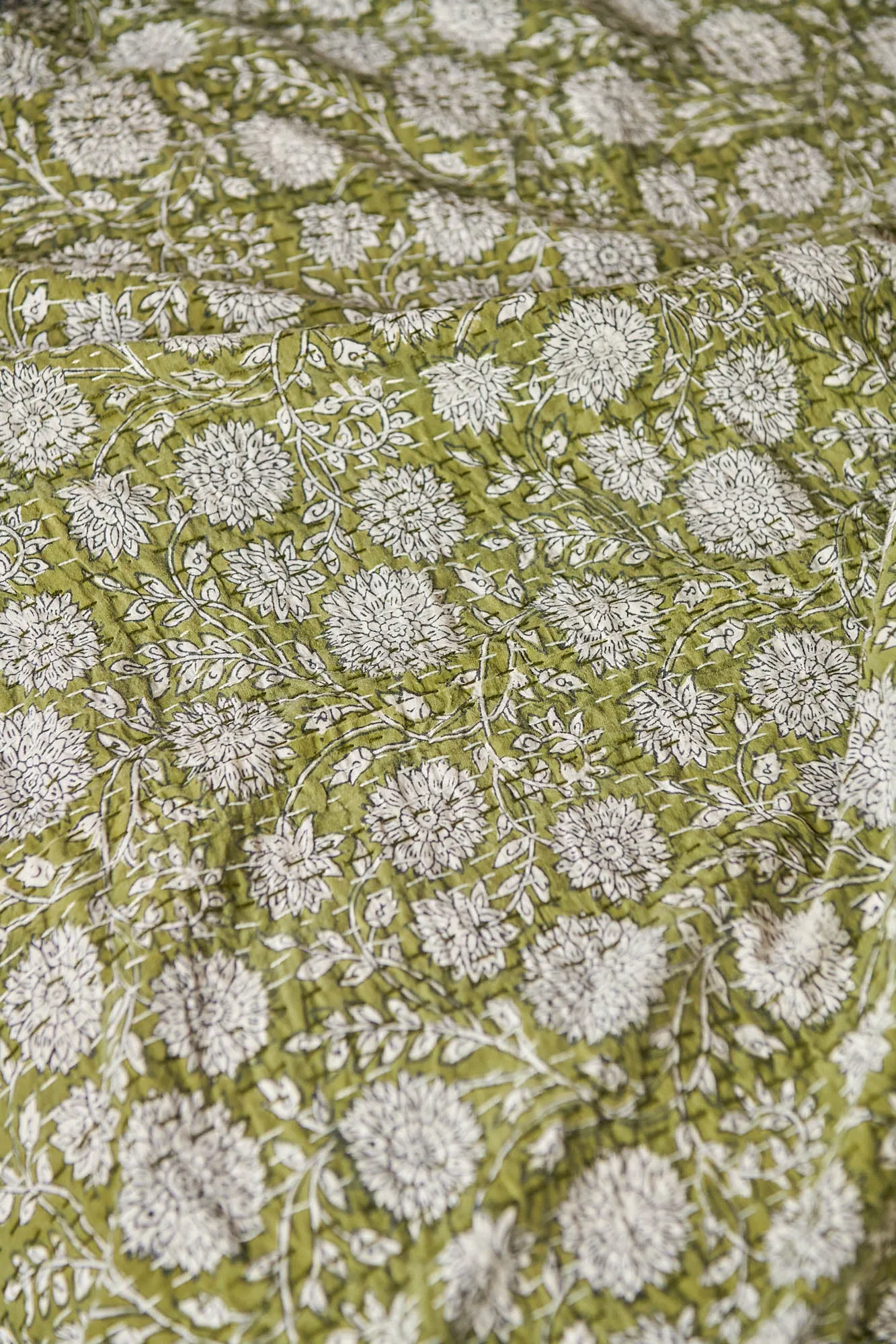 Kantha Quilt Sage Dahlia